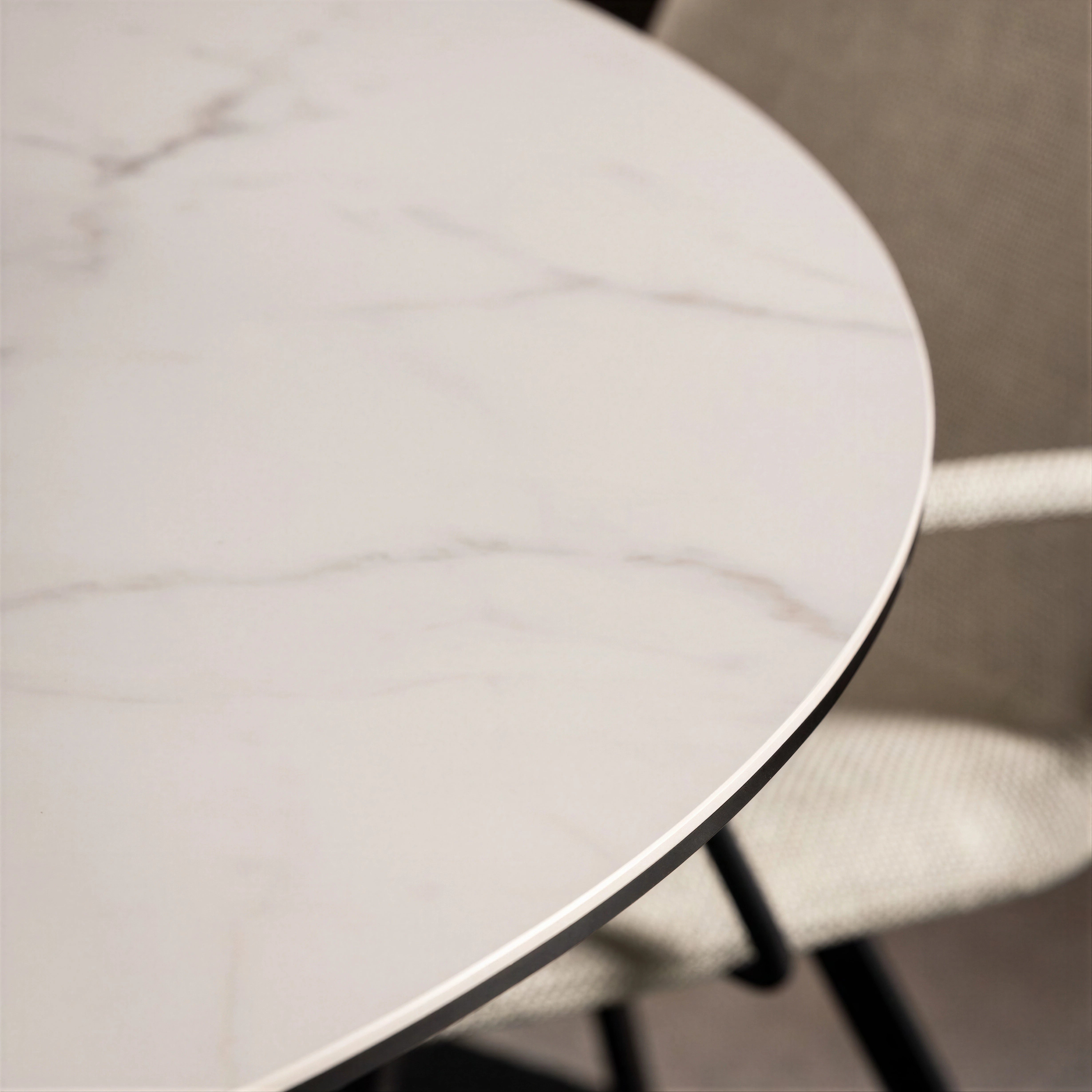 Victoria Dining Table