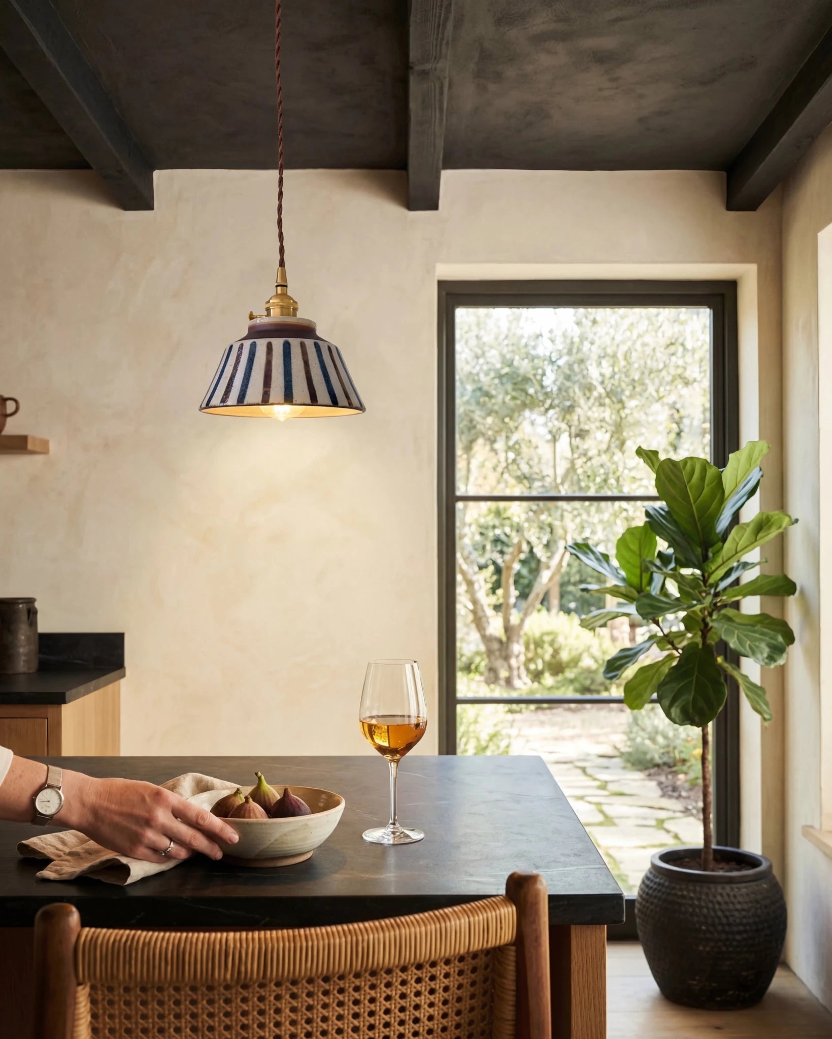 Allanche Pendant Light - T'A PROMIS LIMITED