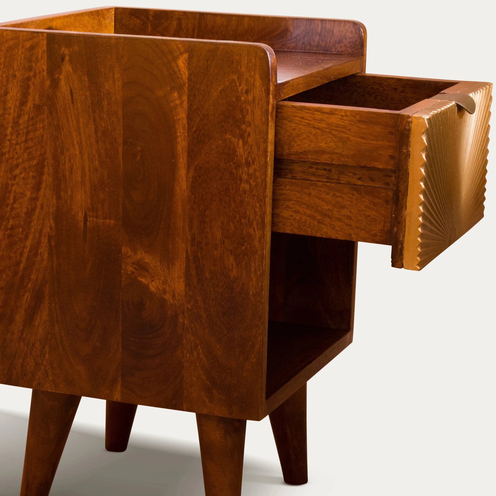 Evora Bedside Table - T'A PROMIS LIMITED