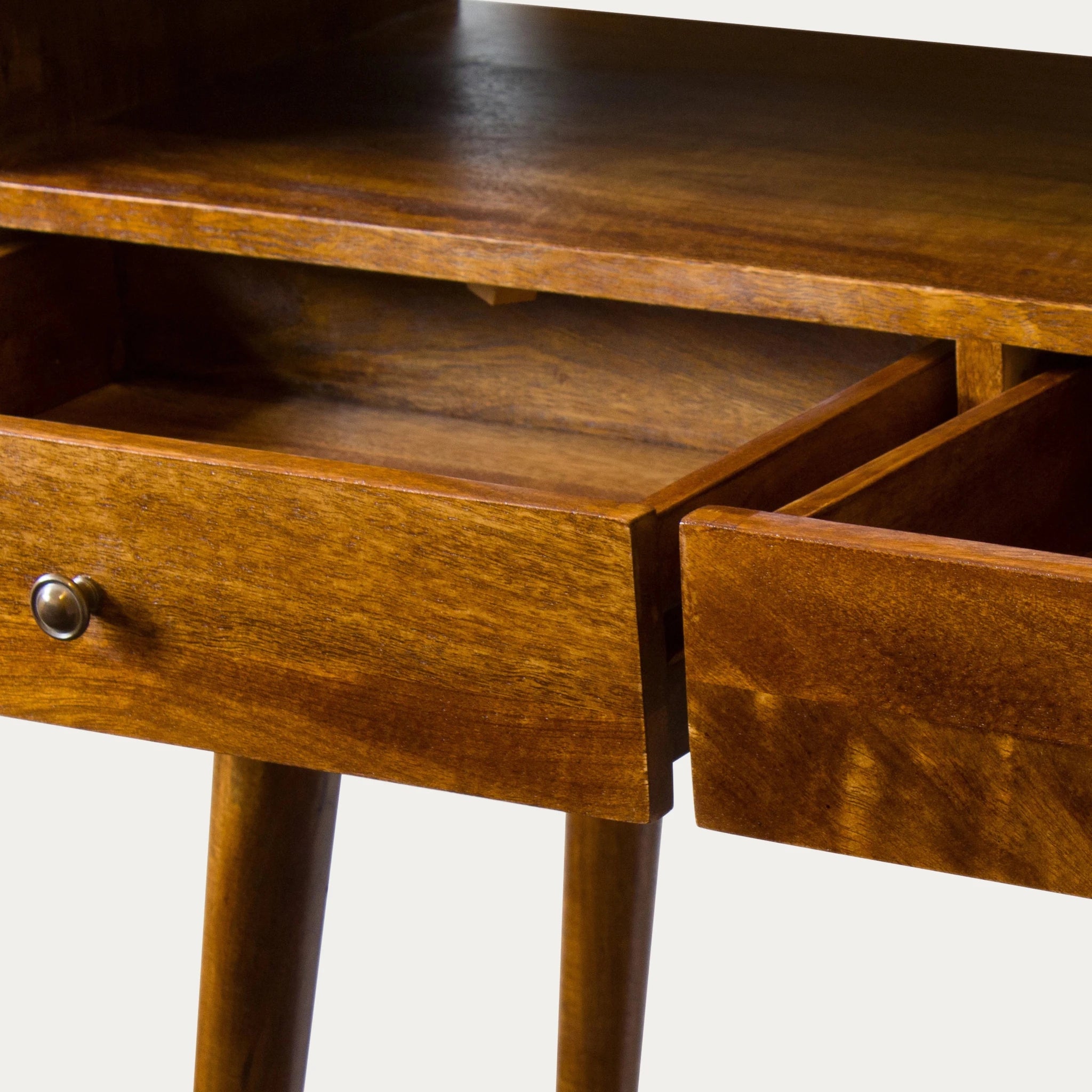 Leiva Console Table - T'A PROMIS LIMITED
