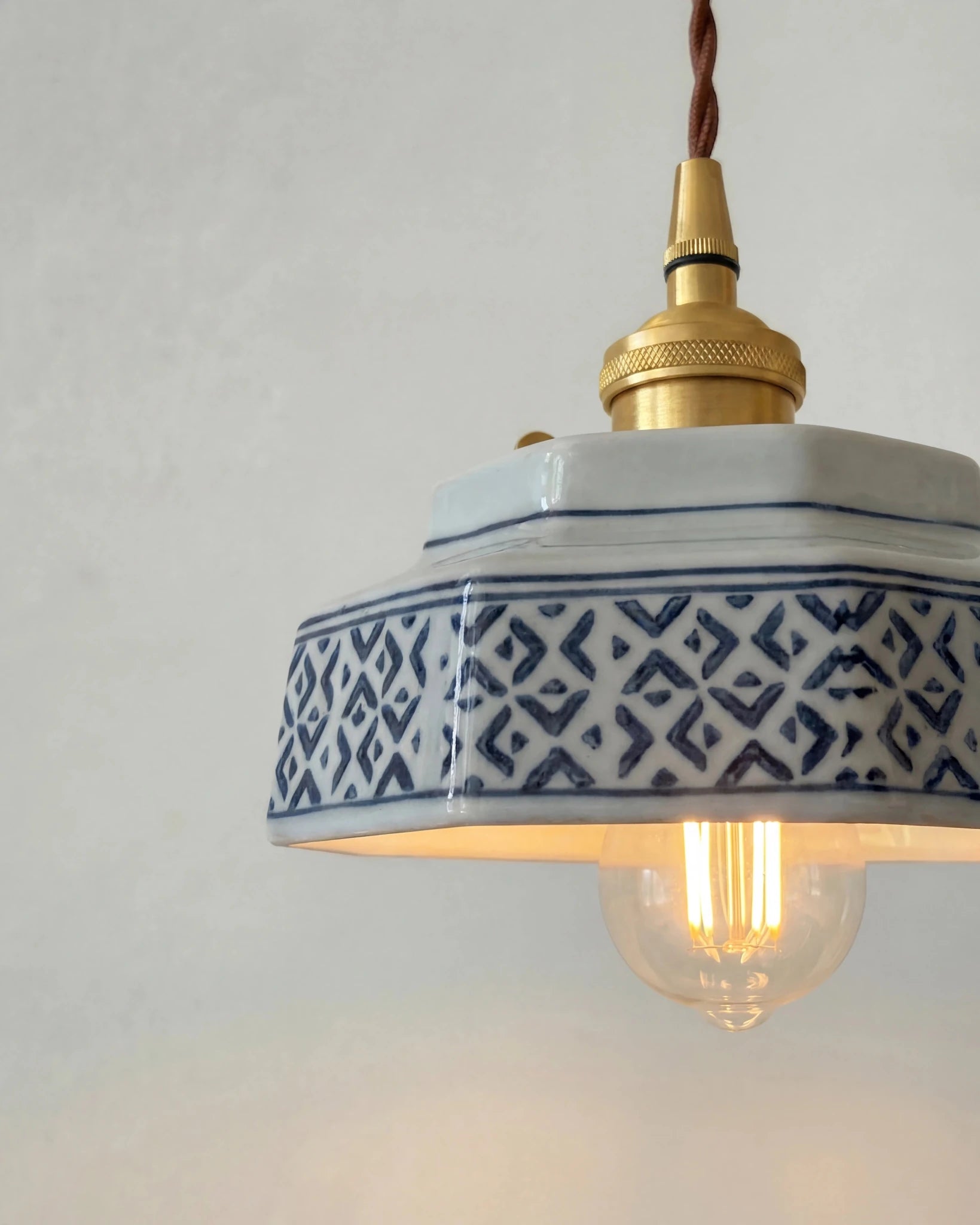 Rozzano Pendant Light - T'A PROMIS LIMITED