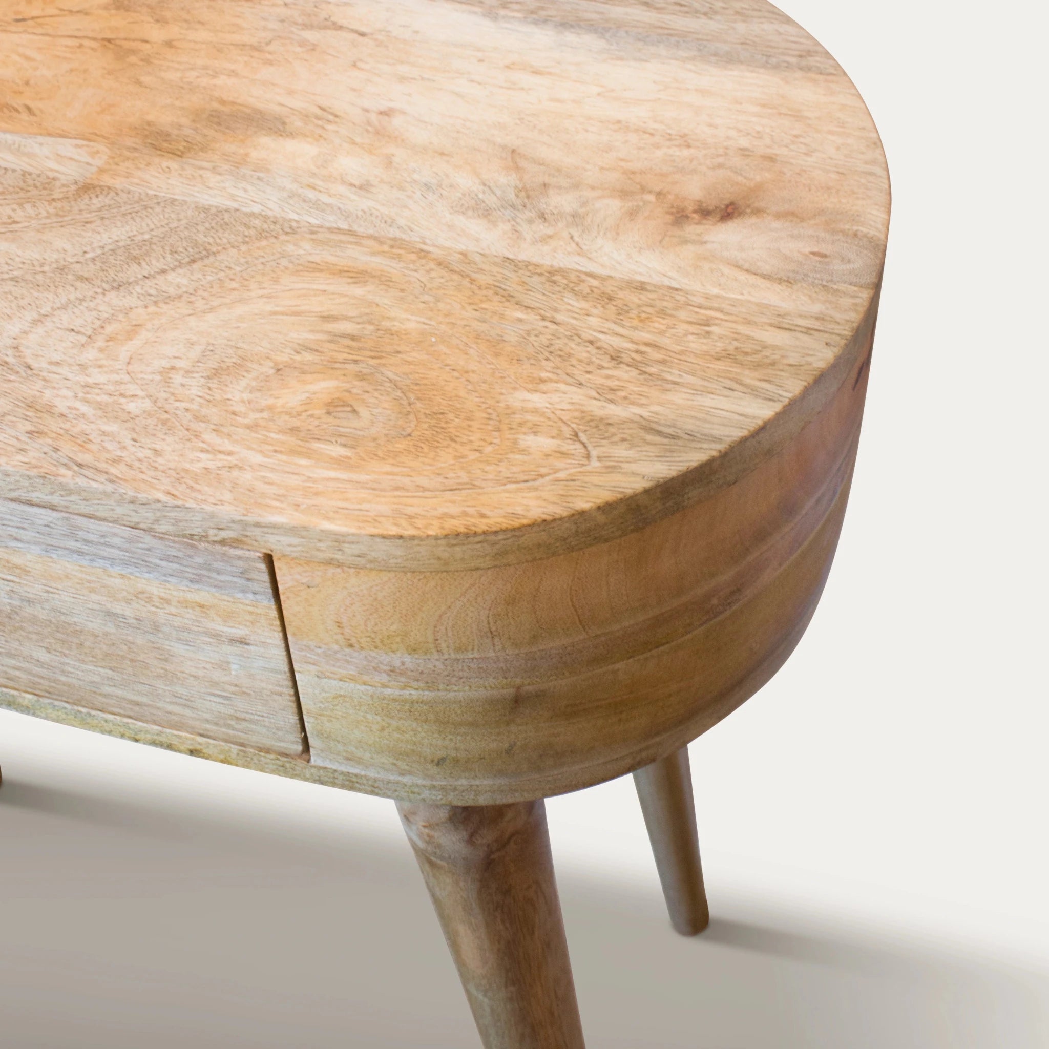 Viana Dressing Table - T'A PROMIS LIMITED