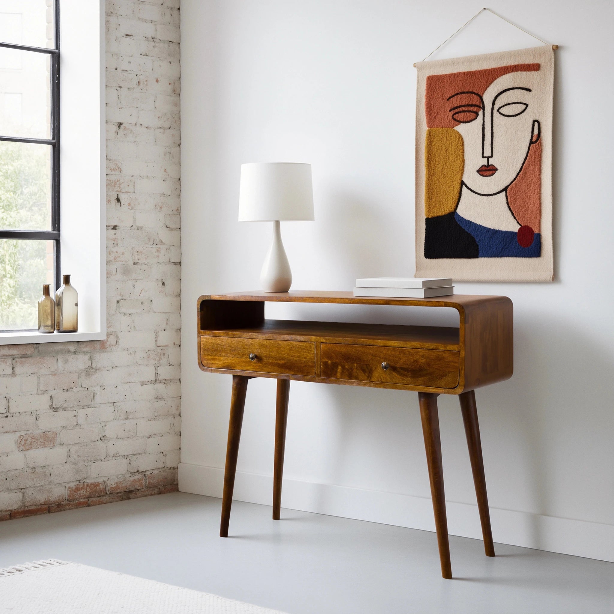 Leiva Console Table - T'A PROMIS LIMITED