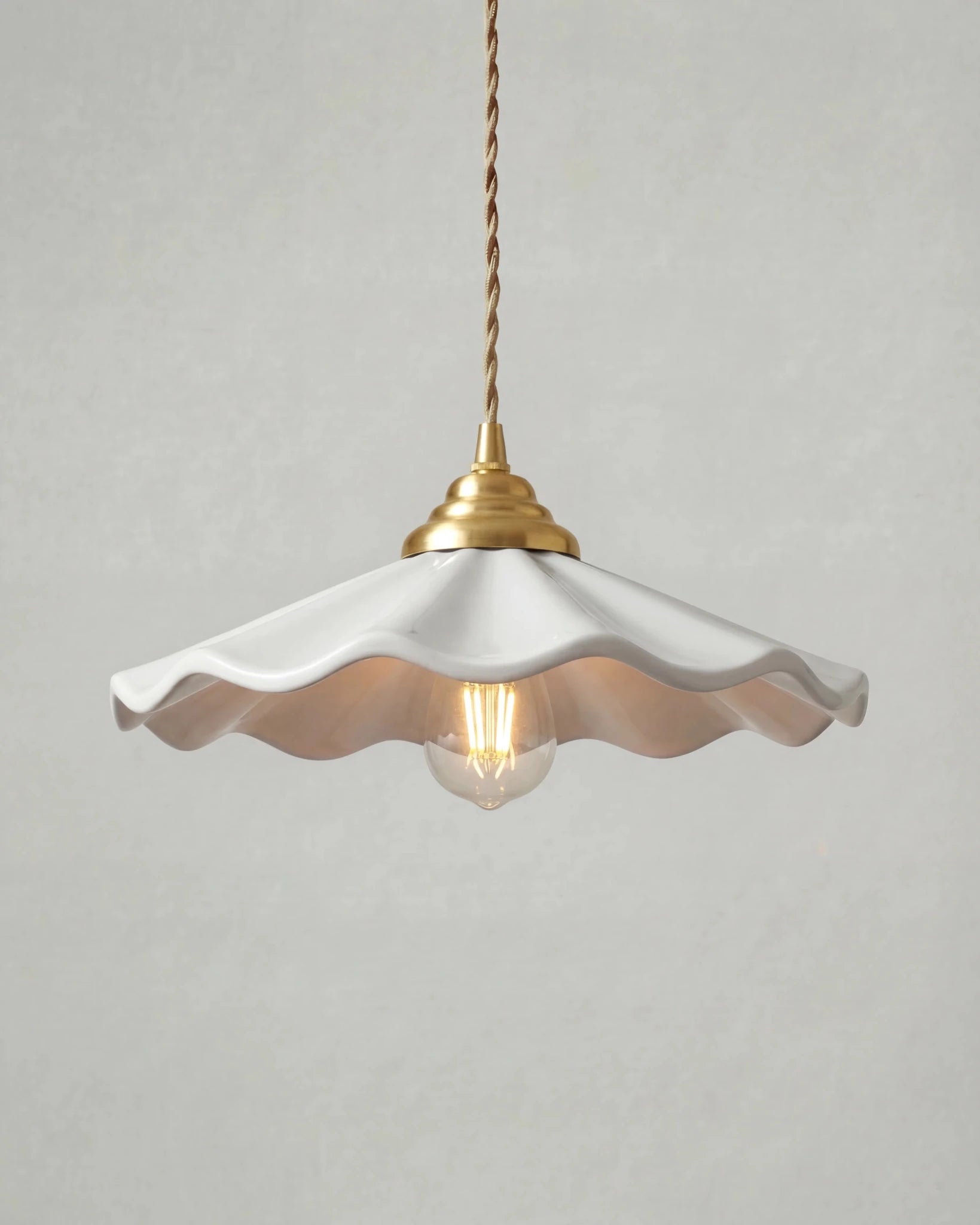 Lugo Pendant Light - T'A PROMIS LIMITED