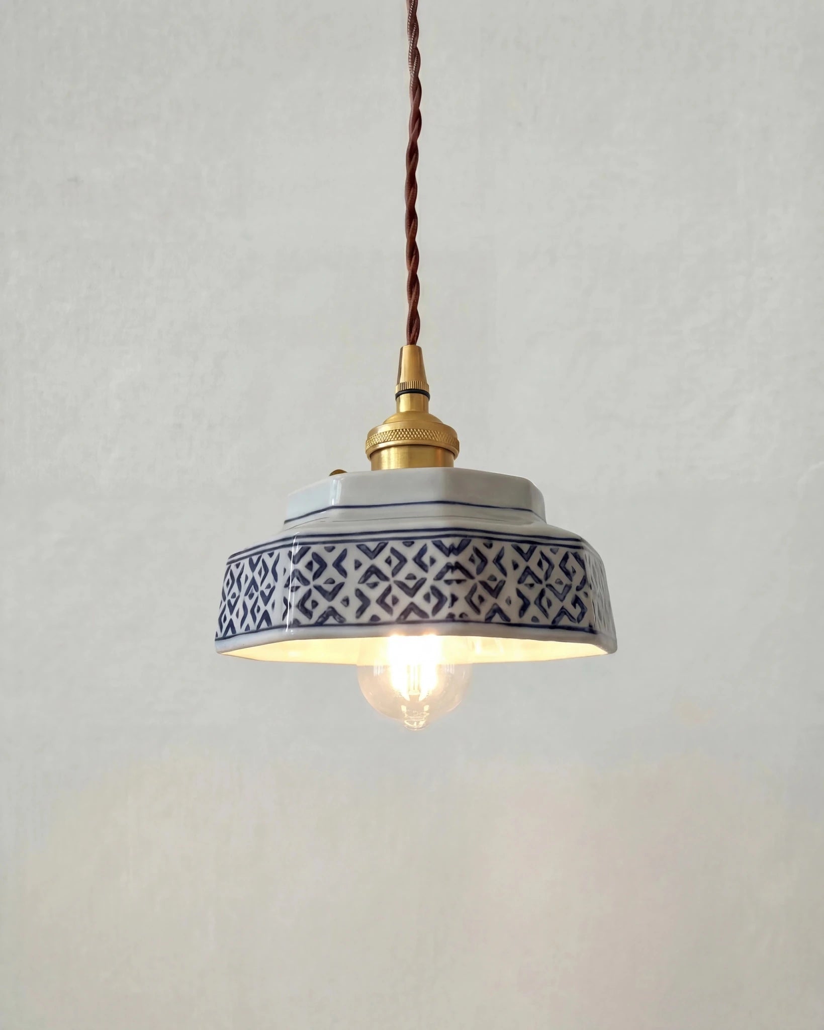 Rozzano Pendant Light - T'A PROMIS LIMITED