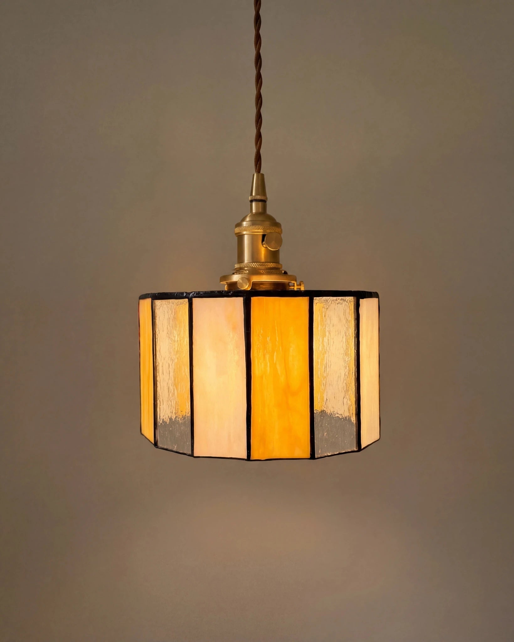 Saravillo Pendant Light - T'A PROMIS LIMITED